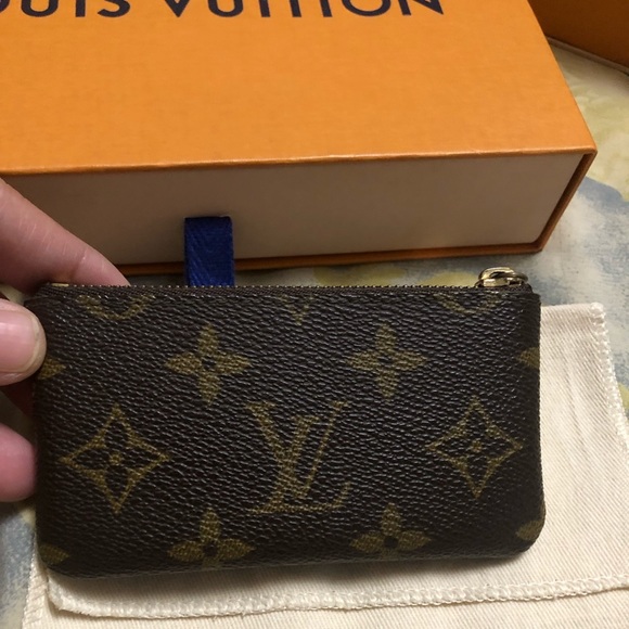 Key pouch - Picture 2 of 10